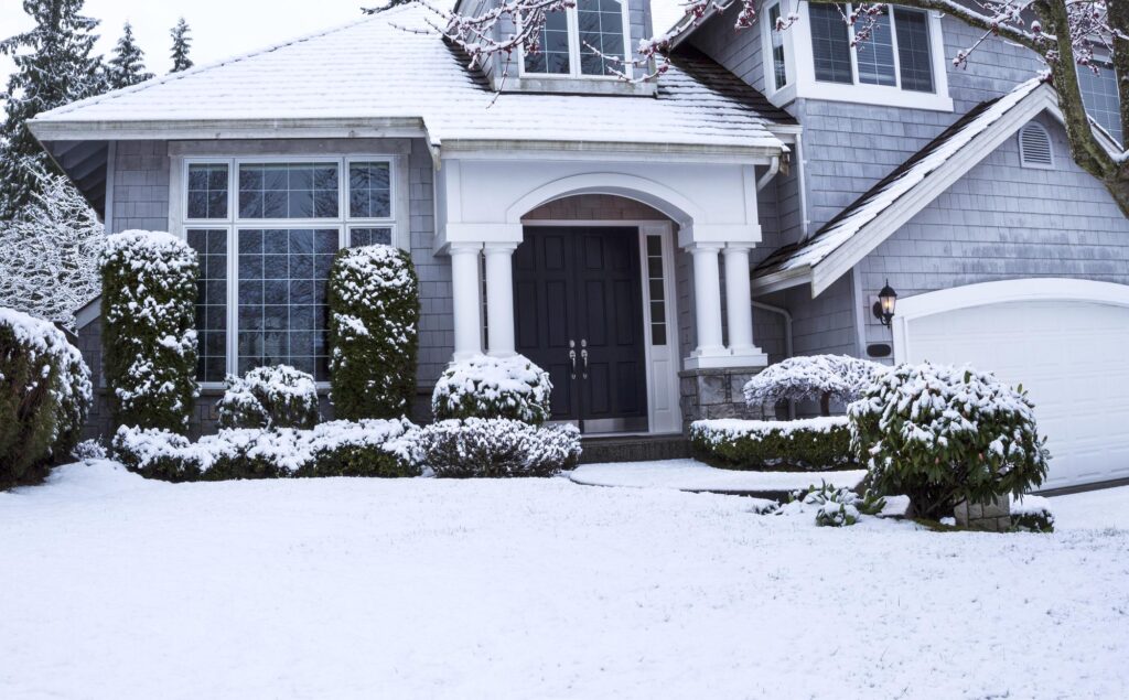 home featuring a snowy landscape